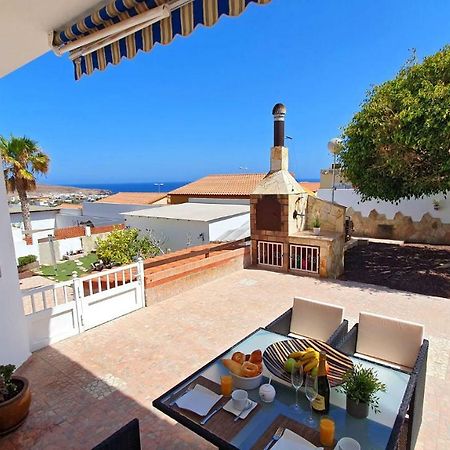 Ferienhaus Casa Blanca - Tarajalejo - Glasfaserinternet - Meerblick Eksteriør billede