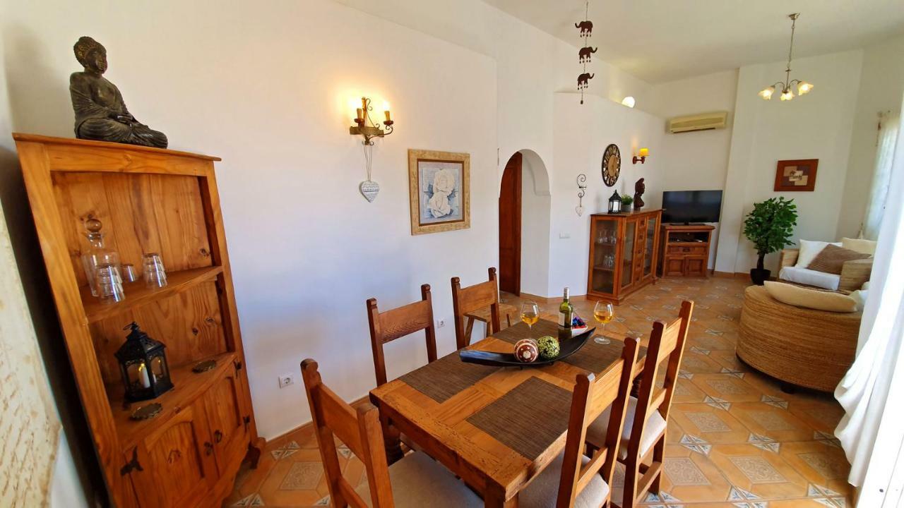 Ferienhaus Casa Blanca - Tarajalejo - Glasfaserinternet - Meerblick Eksteriør billede