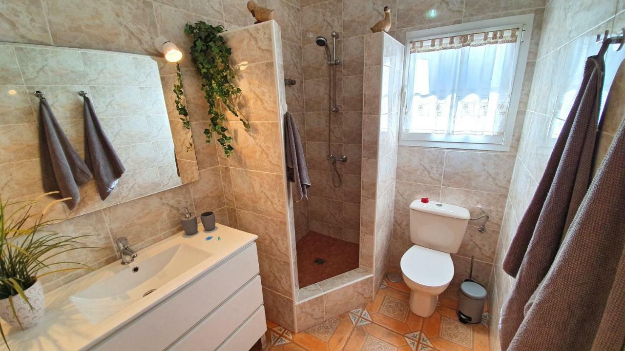Ferienhaus Casa Blanca - Tarajalejo - Glasfaserinternet - Meerblick Eksteriør billede